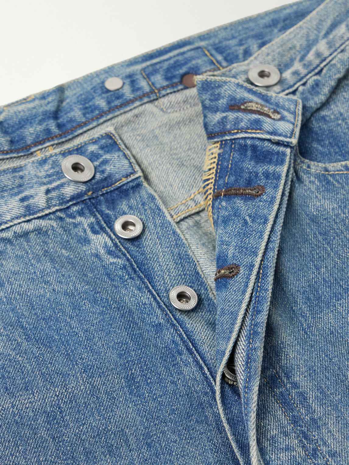 A.PRESSE - Tapered Distressed Jeans - Blue