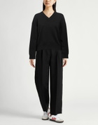Armarium Womens Sweater in Black