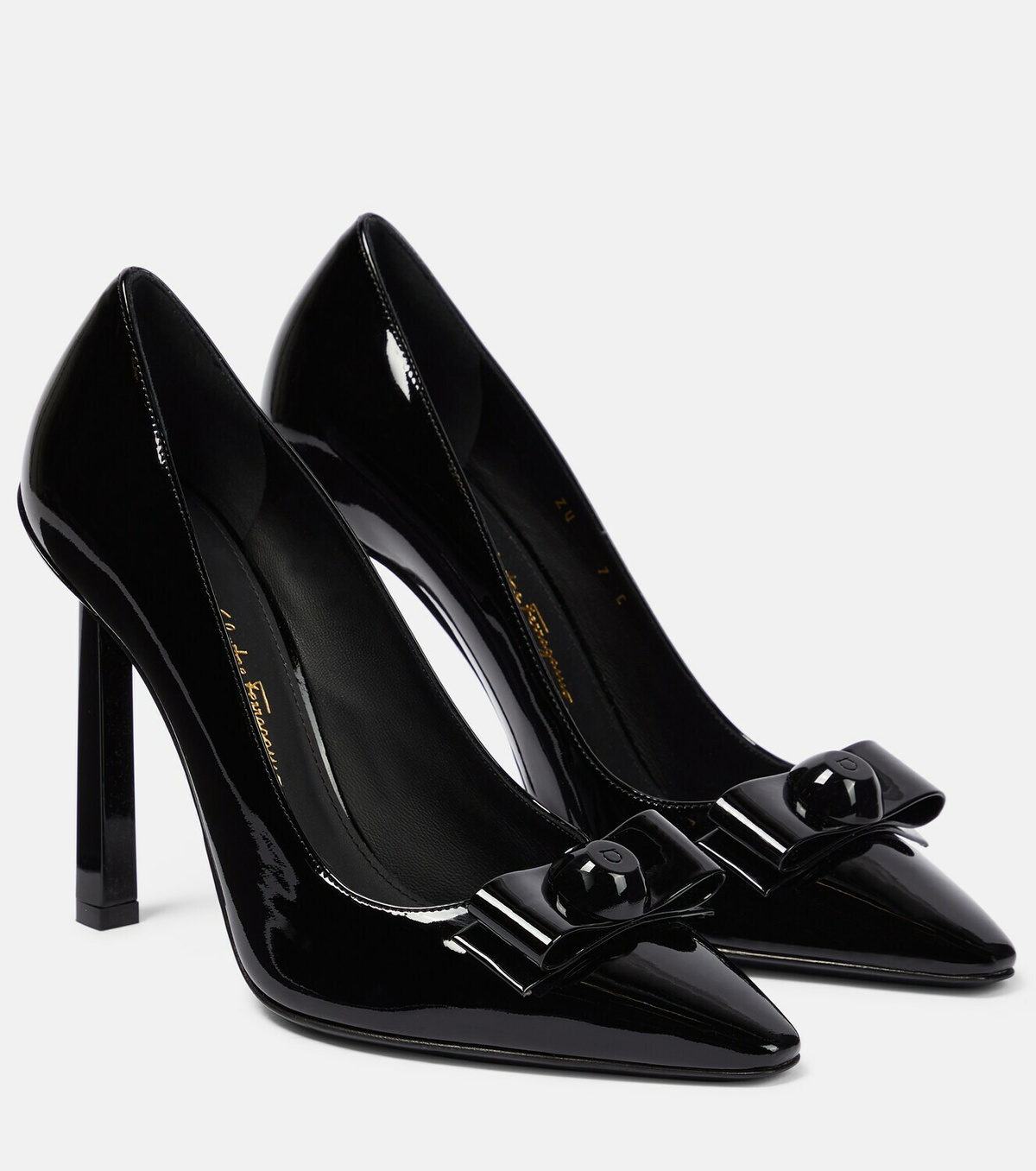 Ferragamo - Katrin suede pumps Salvatore Ferragamo