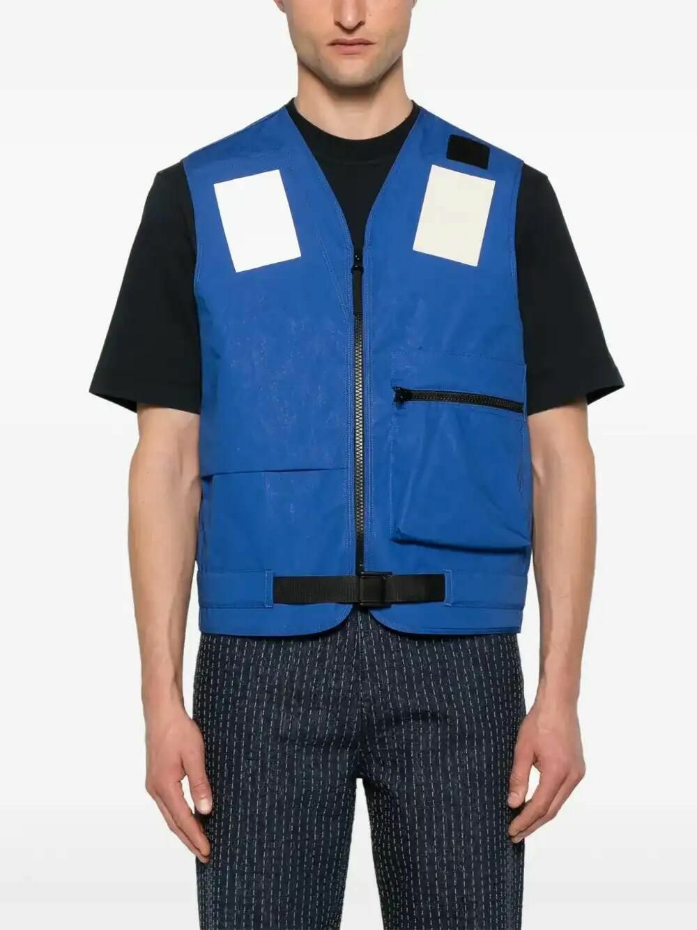 トップス STONE  MARINA HEAT REACTIVE VEST STONE ISLAND MARINA HEAT REACTIVE VEST - メルカリ