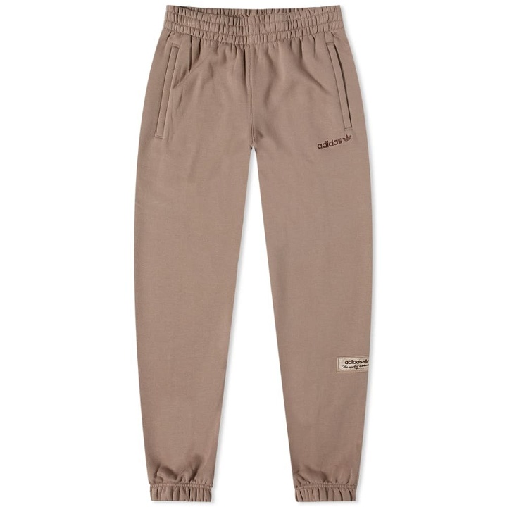 Photo: Adidas Men's Trefoil Linear Sweat Pant in Chalky Brown