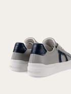 Ferragamo Mens Gancini low cut sneaker in Grey