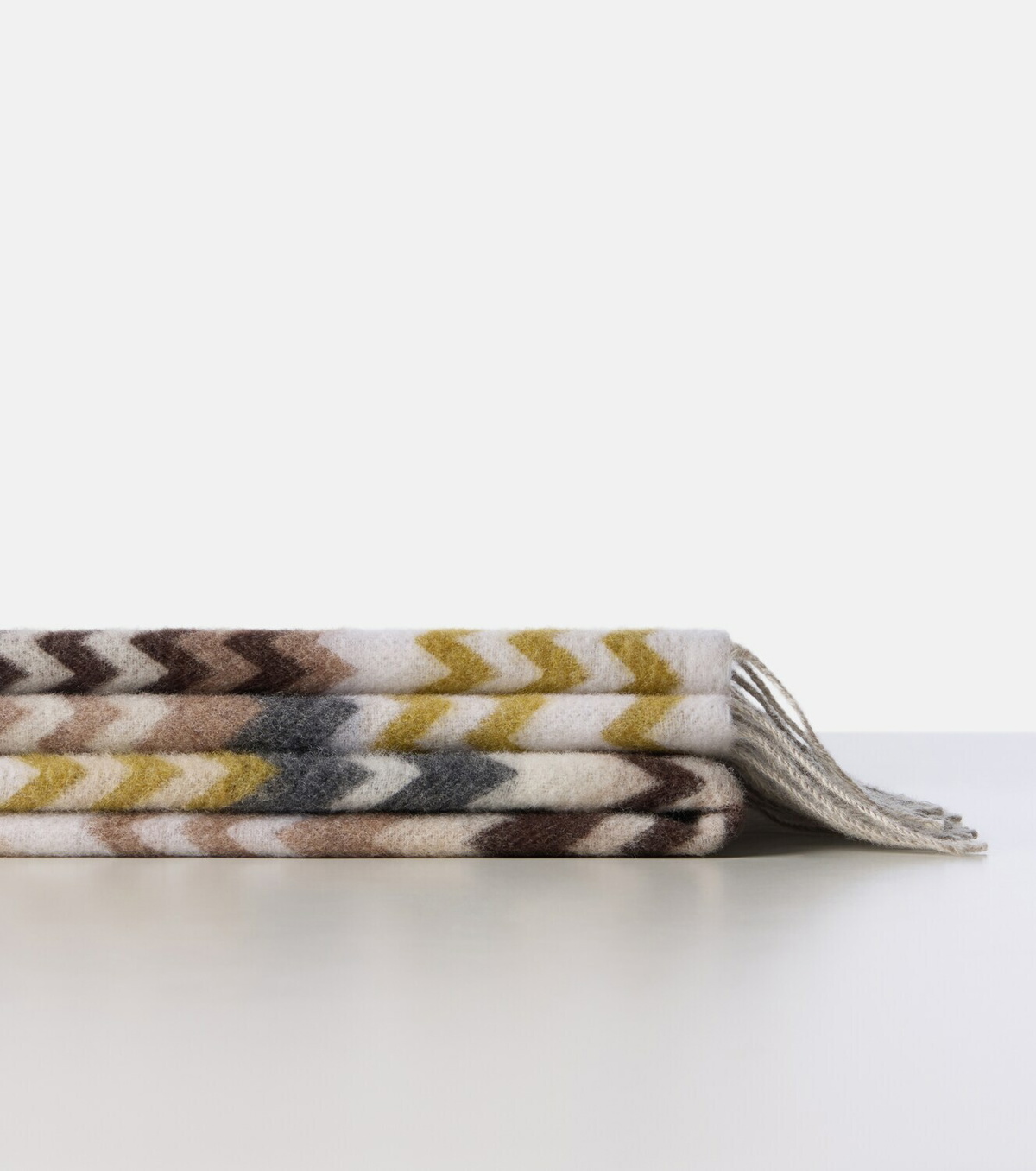 Missoni Humbert fringed wool-blend throw