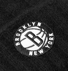 The Elder Statesman - NBA Brooklyn Nets Appliquéd Cashmere Beanie - Black