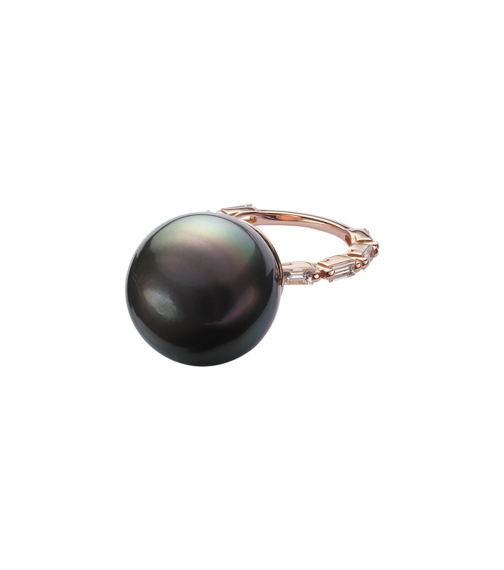 Photo: Suzanne Kalan 18kt rose gold ring with pearl and diamonds