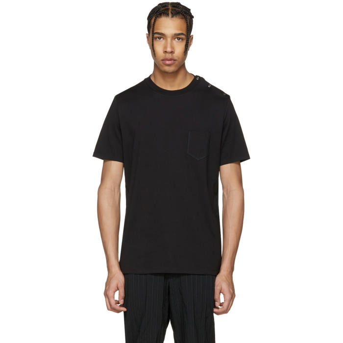 Photo: Maison Margiela Black Shoulder Snap T-Shirt