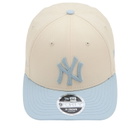 New Era New York Yankees Side Script 9Forty Adjustable Cap in Blue 