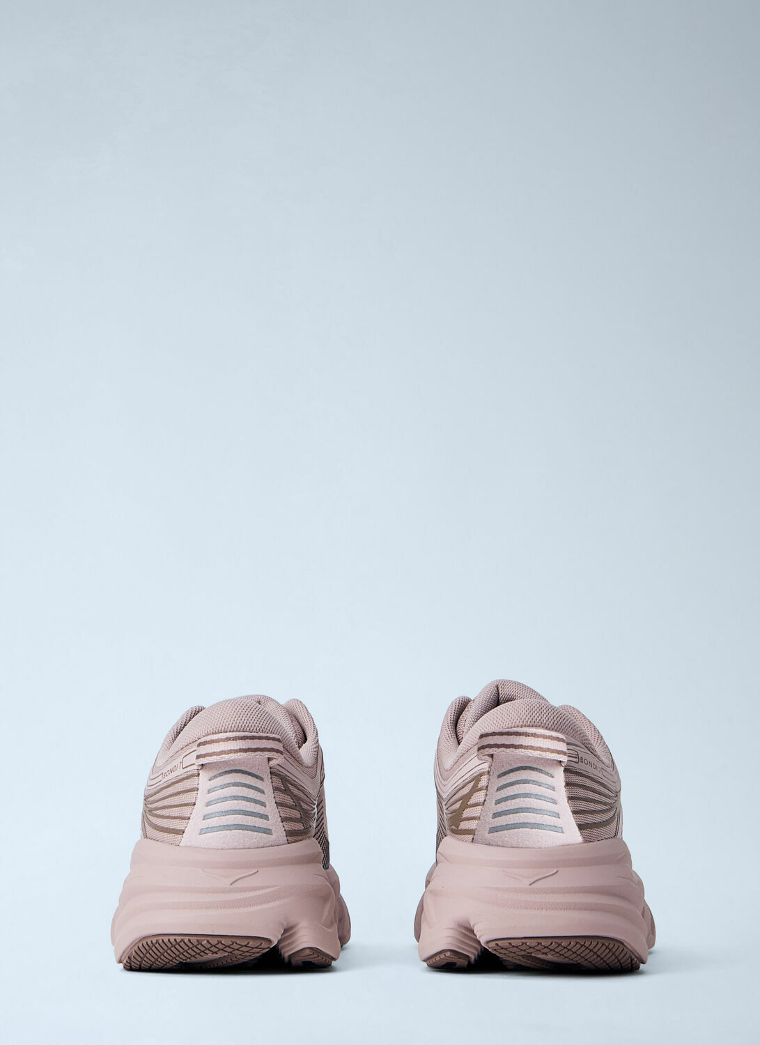 HOKA Bondi 7 Sneakers