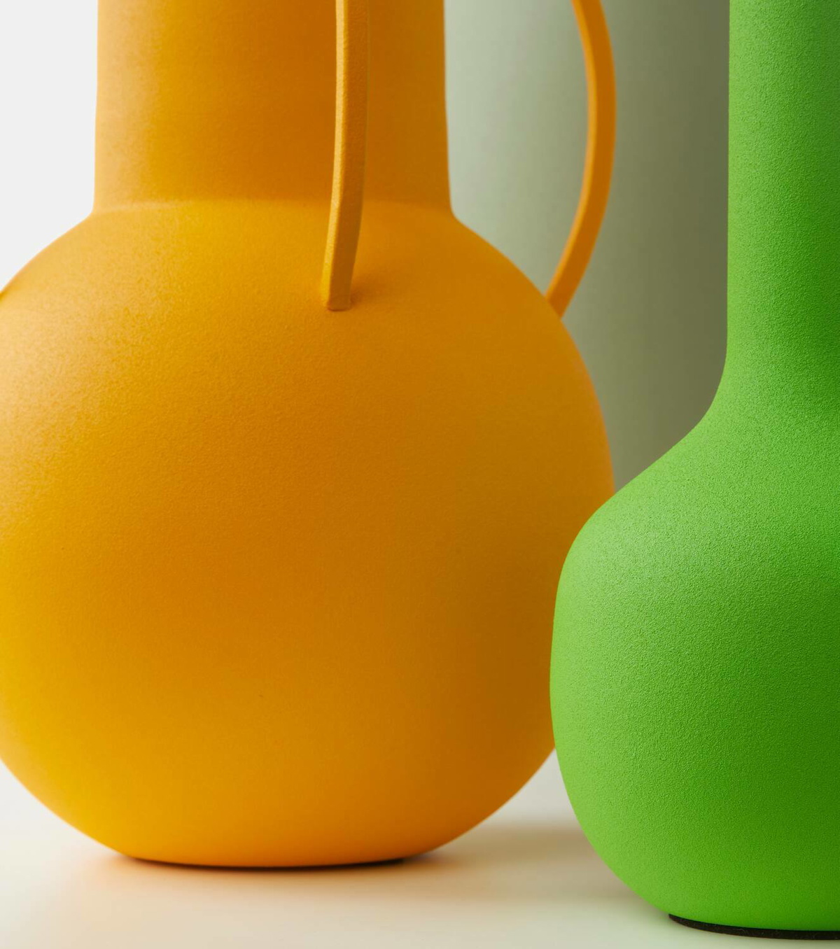 Polspotten Roman set of 4 vases