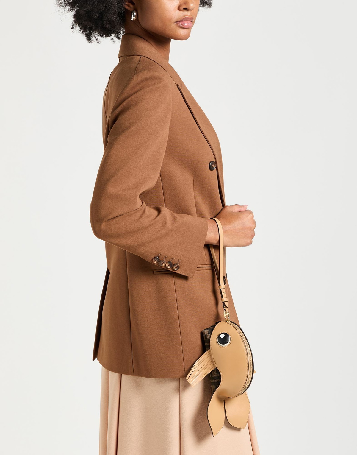 Fendi Womens Clutch Camel