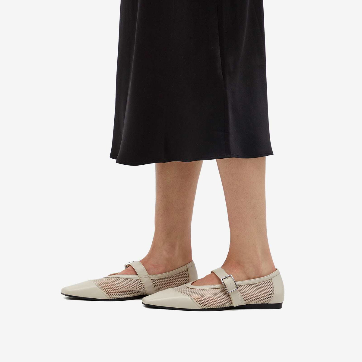 Vagabond Shoemakers Women's Wiolette Buckle Ballet Shoe in Mesh in Off White