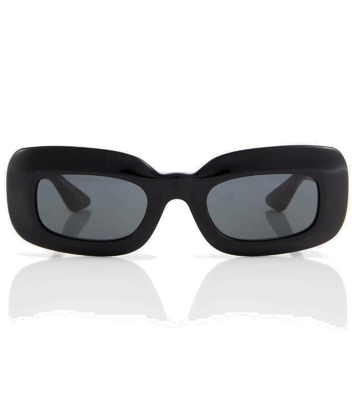 Photo: Khaite 1966C rectangular sunglasses