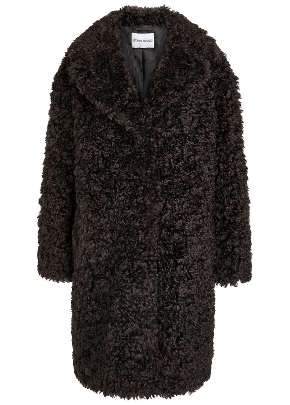 Photo: Stand Studio Camille Cocoon Faux fur Coat Dark Brown
