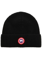 Canada Goose Arctic Disc Ribbed Wool Beanie, Beanie, Ribbed - Black