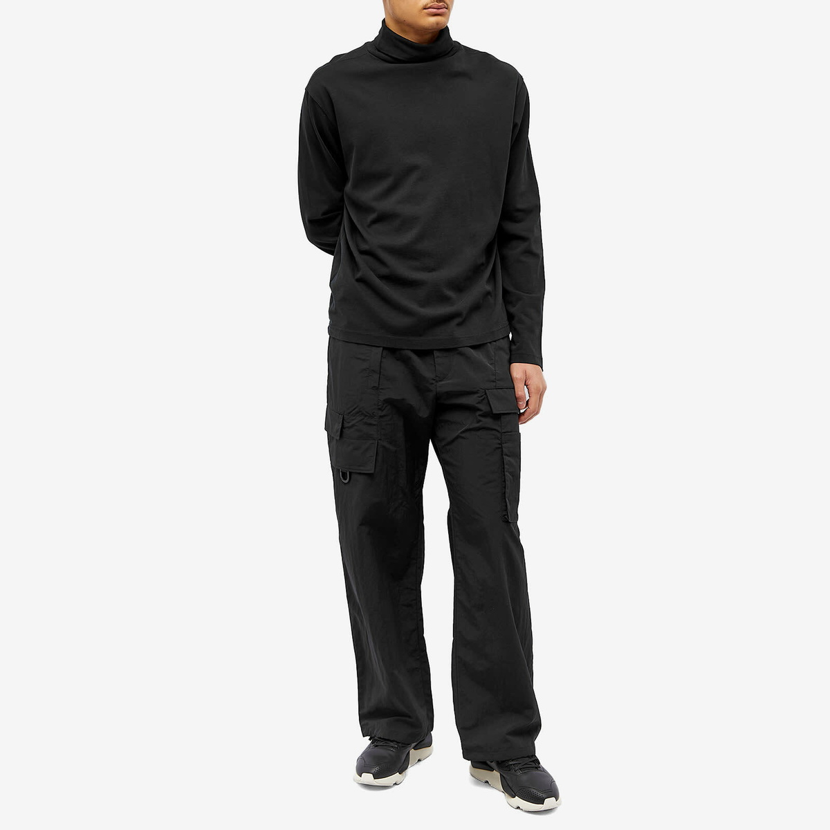 Y-3 Men's Cr Nylon Pants in Black Y-3