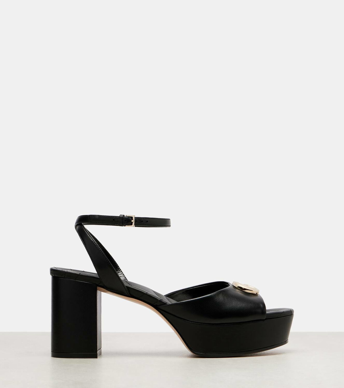 Gucci Double G leather platform sandals