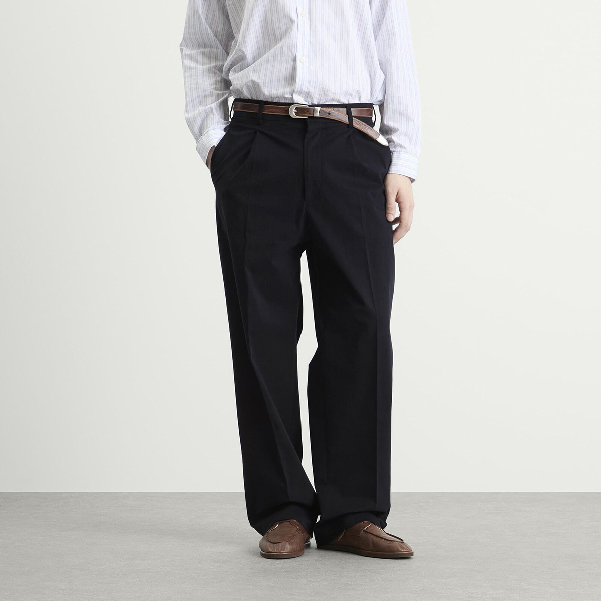 Le Père Men's Pleated Trousers in Navy