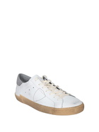 Philippe Model Prsx Low Sneakers In White And Grey