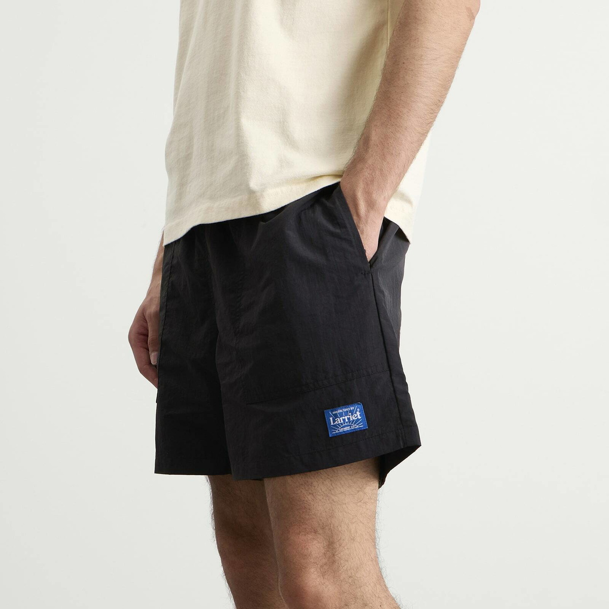 Larriet Men's Rec Shorts in Black