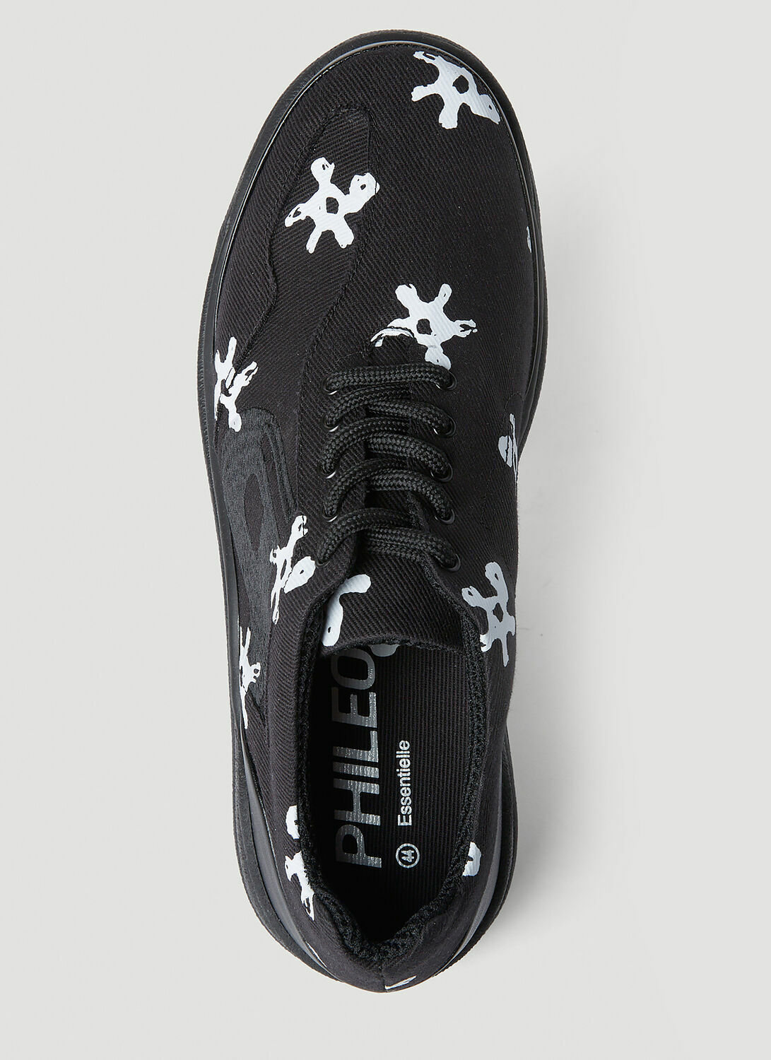 Phileo Basalt White Flower Lace-Ups
