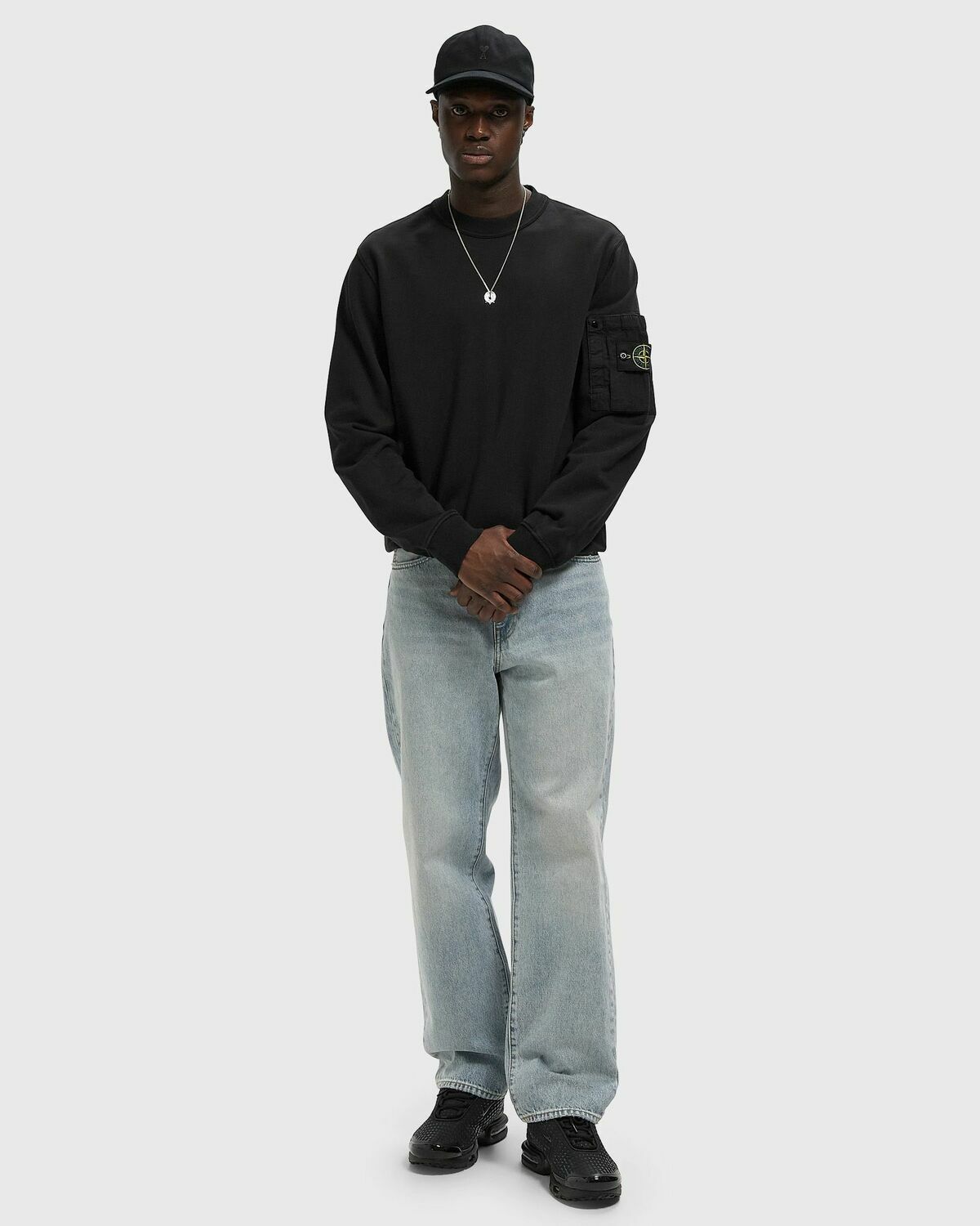 CREW NECK SWEATSHIRT