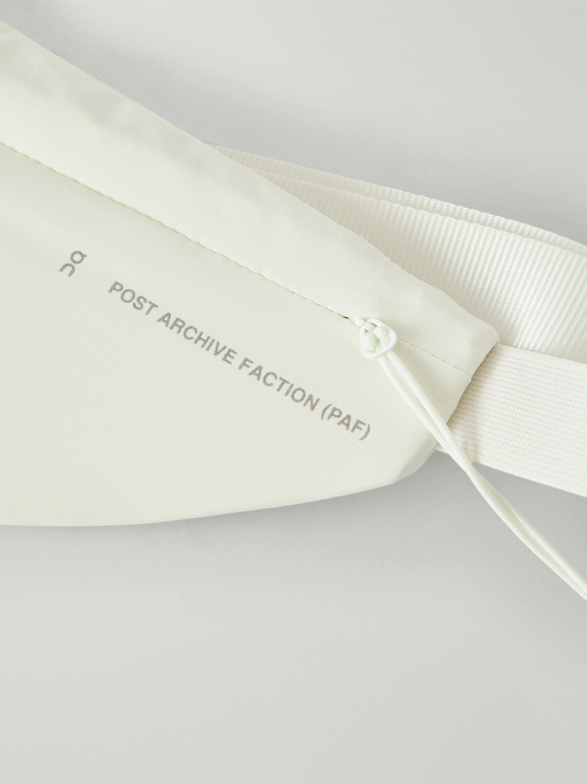 On - Post Archive Faction Recycled-Shell Running Belt Bag