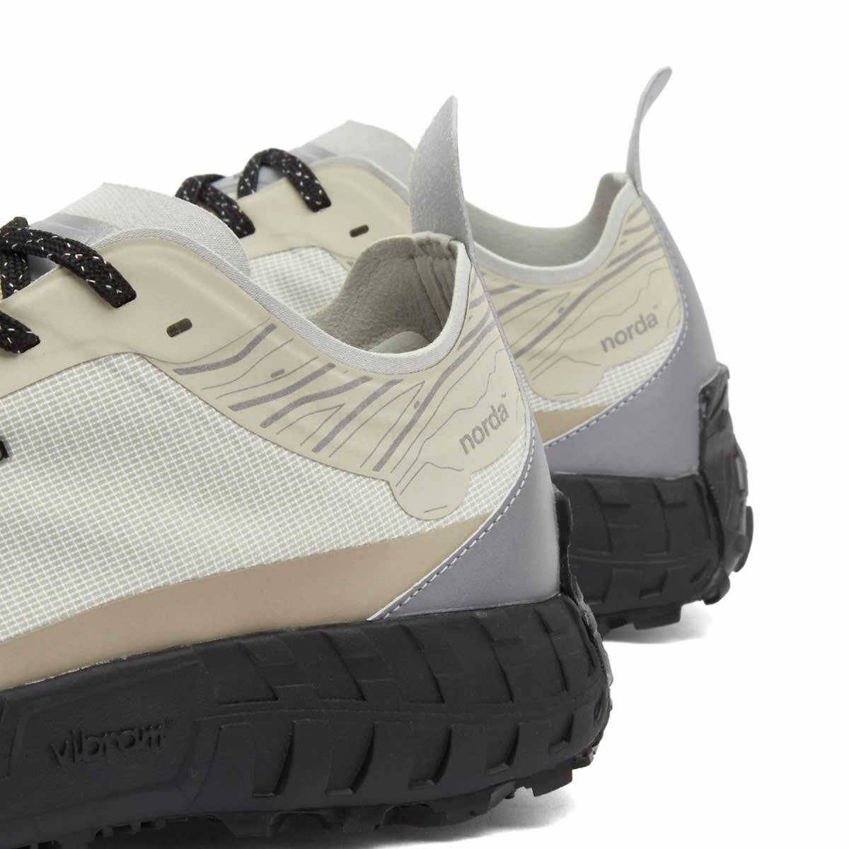 Norda Women's 001 Sneakers in Cinder