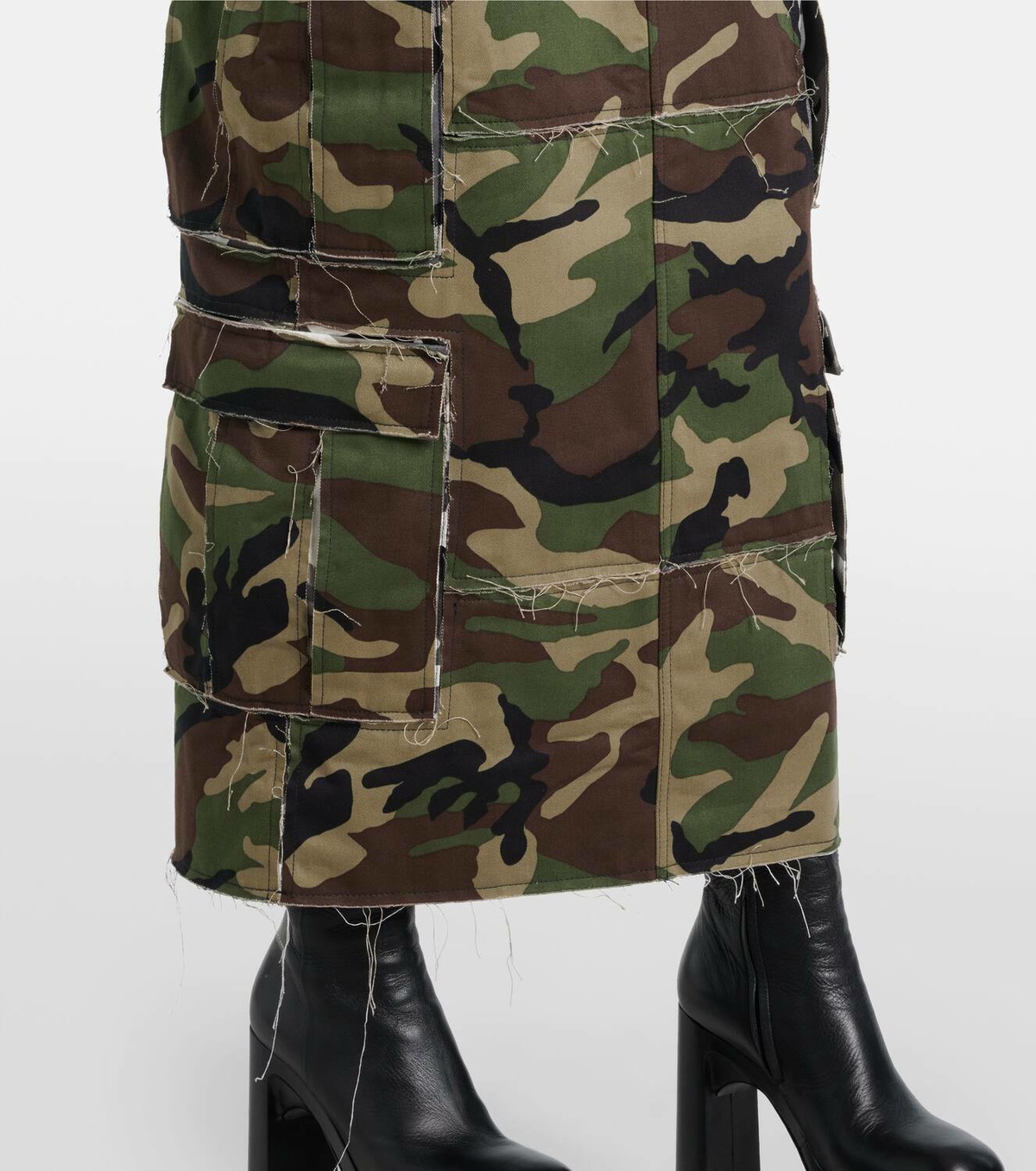 Vetements Camouflage cotton cargo midi skirt