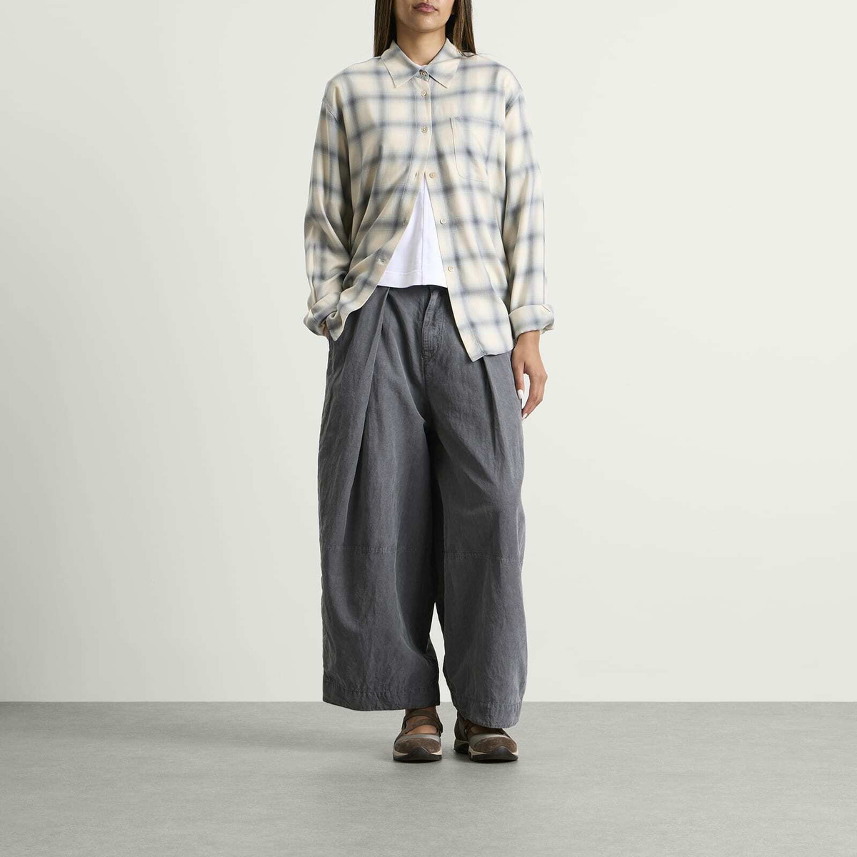 YMC Women's Deadbeat Trousers in Charcoal