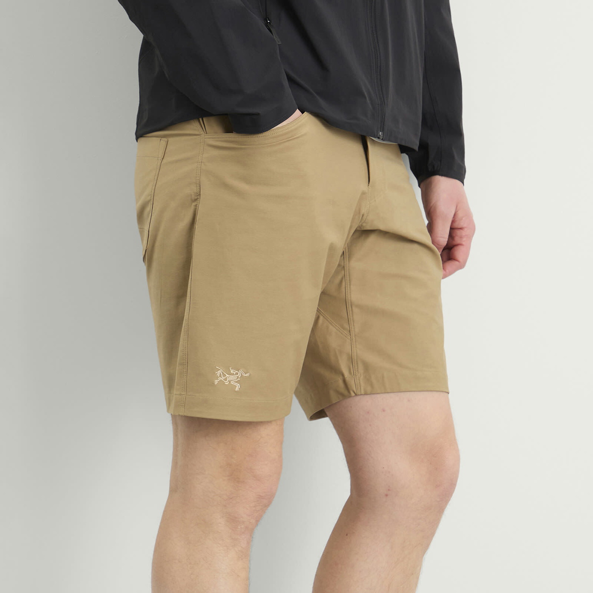Arc'teryx Men's Kragg Cotton 9" Shorts in Canvas