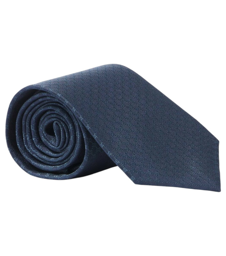 Photo: Gucci GG silk jacquard tie