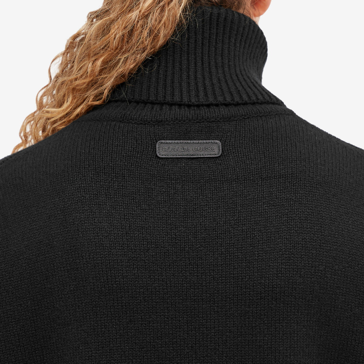 Canada Goose Women's Copal Cashmere Turtleneck Jumper in Black