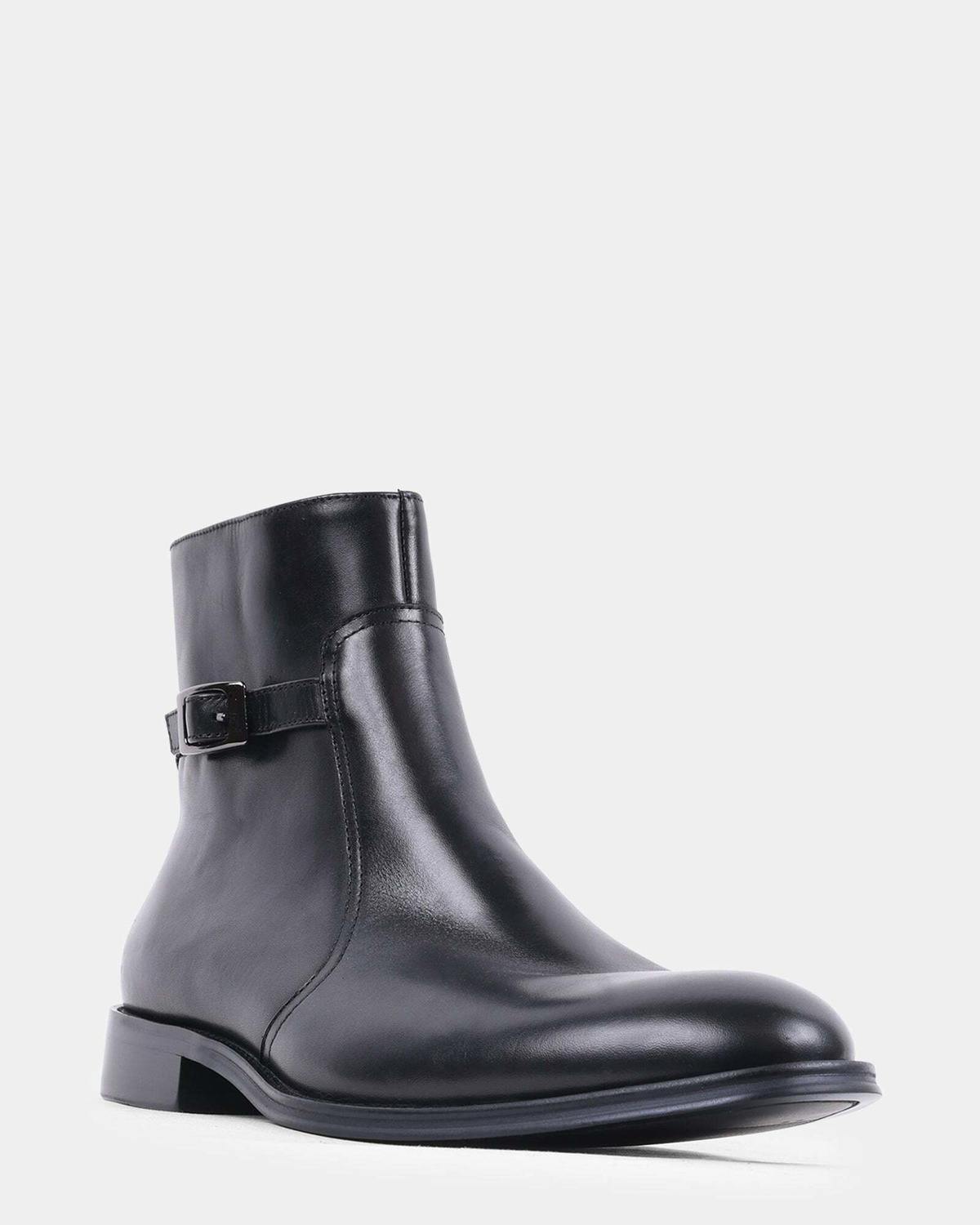 Steve Madden Clawson Boots in Black