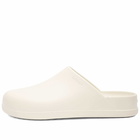 Crocs Men's Dylan Clog in Stucco