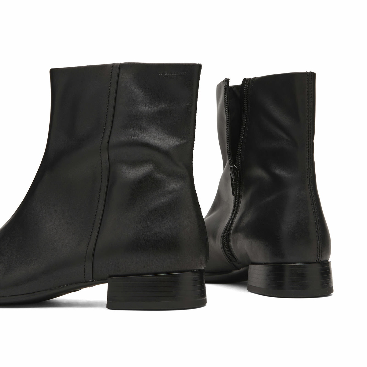 Vagabond Shoemakers Women's Mona Boots in Black