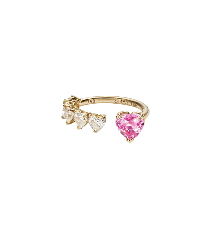 Photo: Shay Jewelry 18kt gold ring with sapphire and diamonds