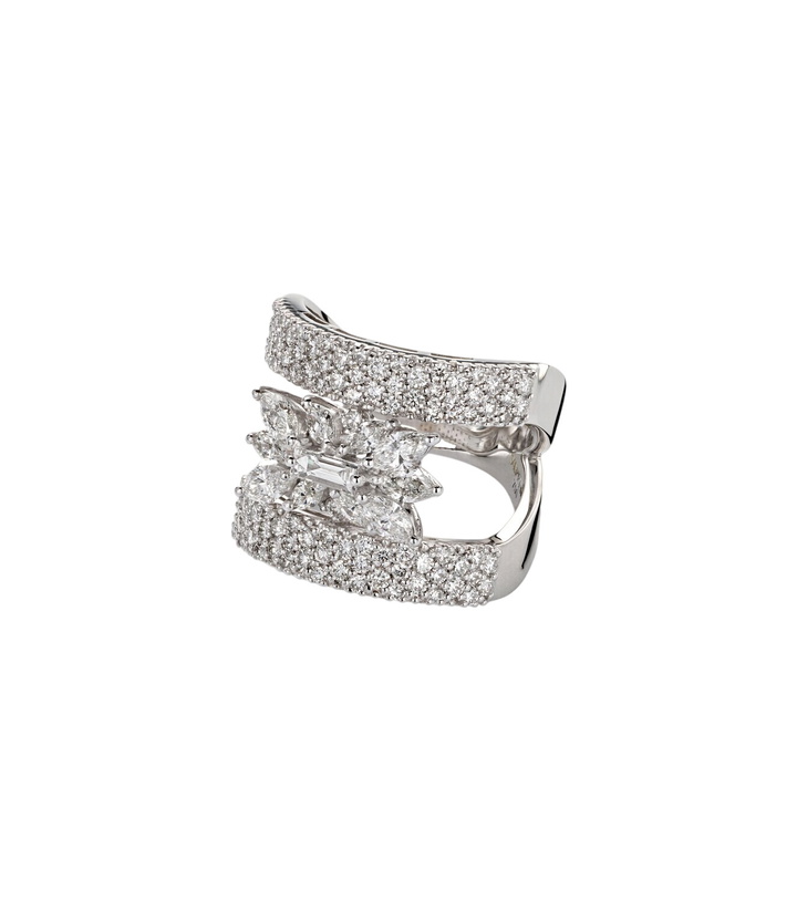 Photo: Yeprem 18kt white gold (750/1000) ring with diamonds