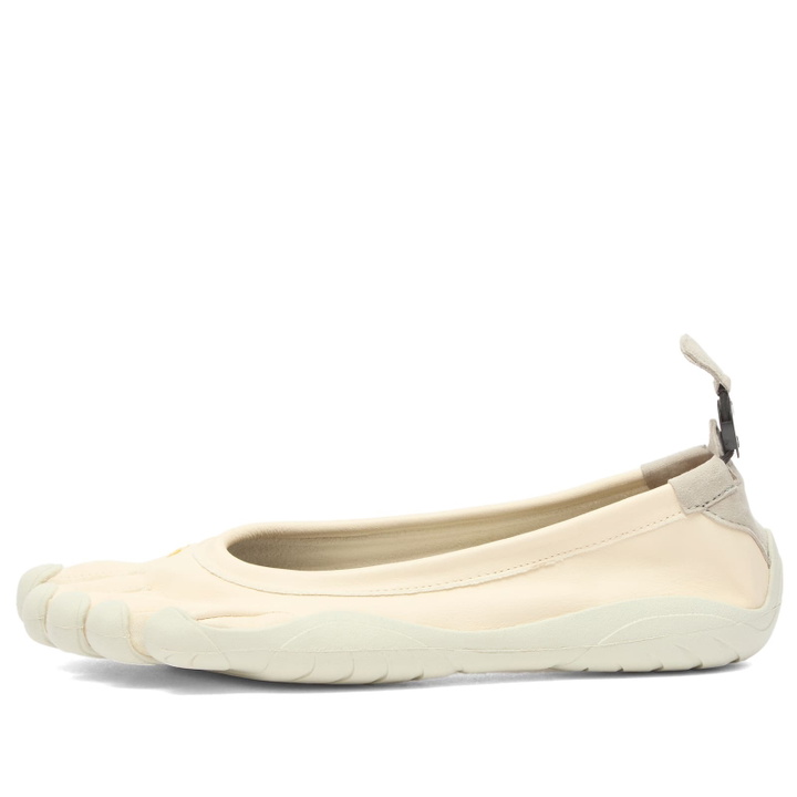 Photo: Vibram Women's FiveFingers Classic Evo in Butter/Ice
