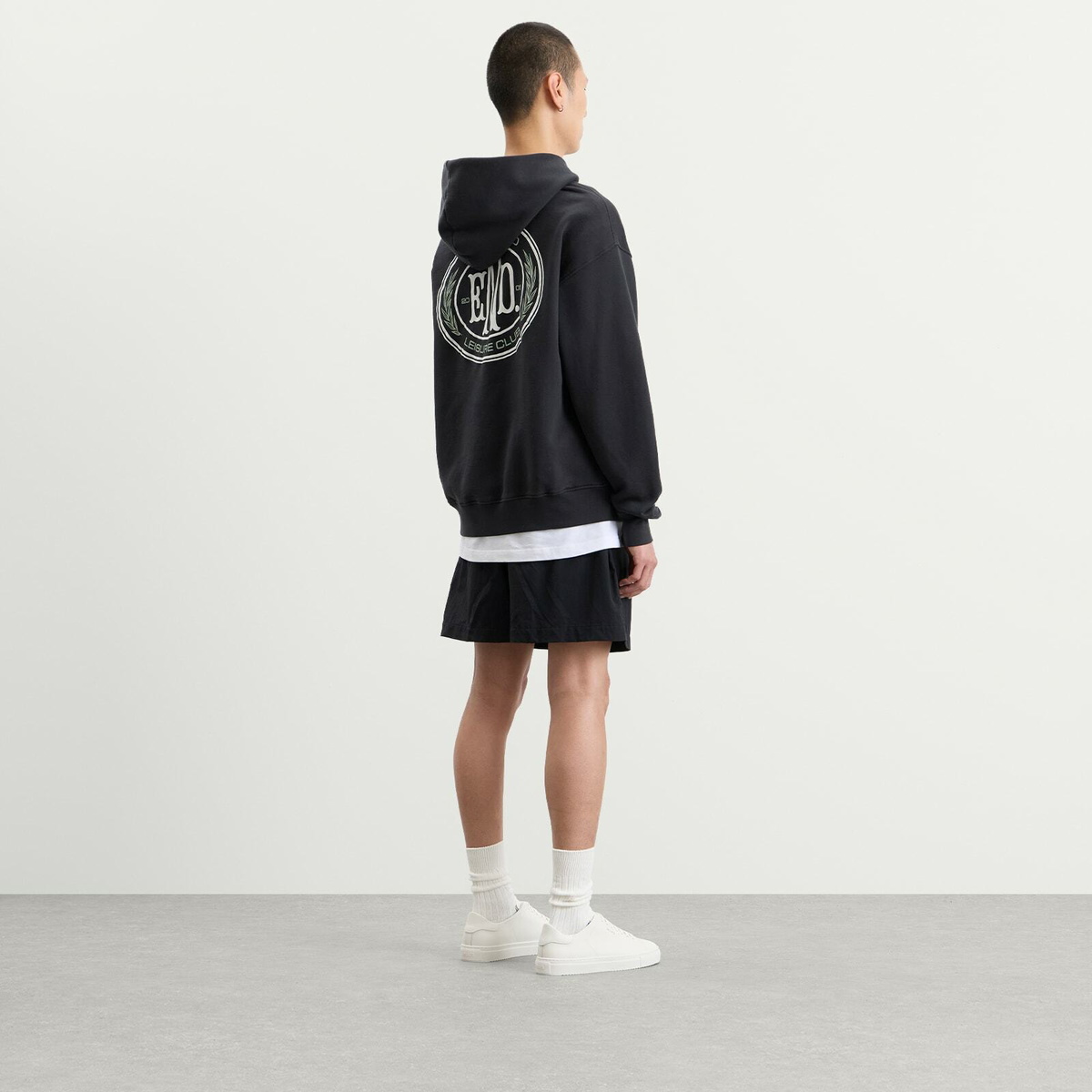END. Leisure Pullover Hoodie in Cinder Black