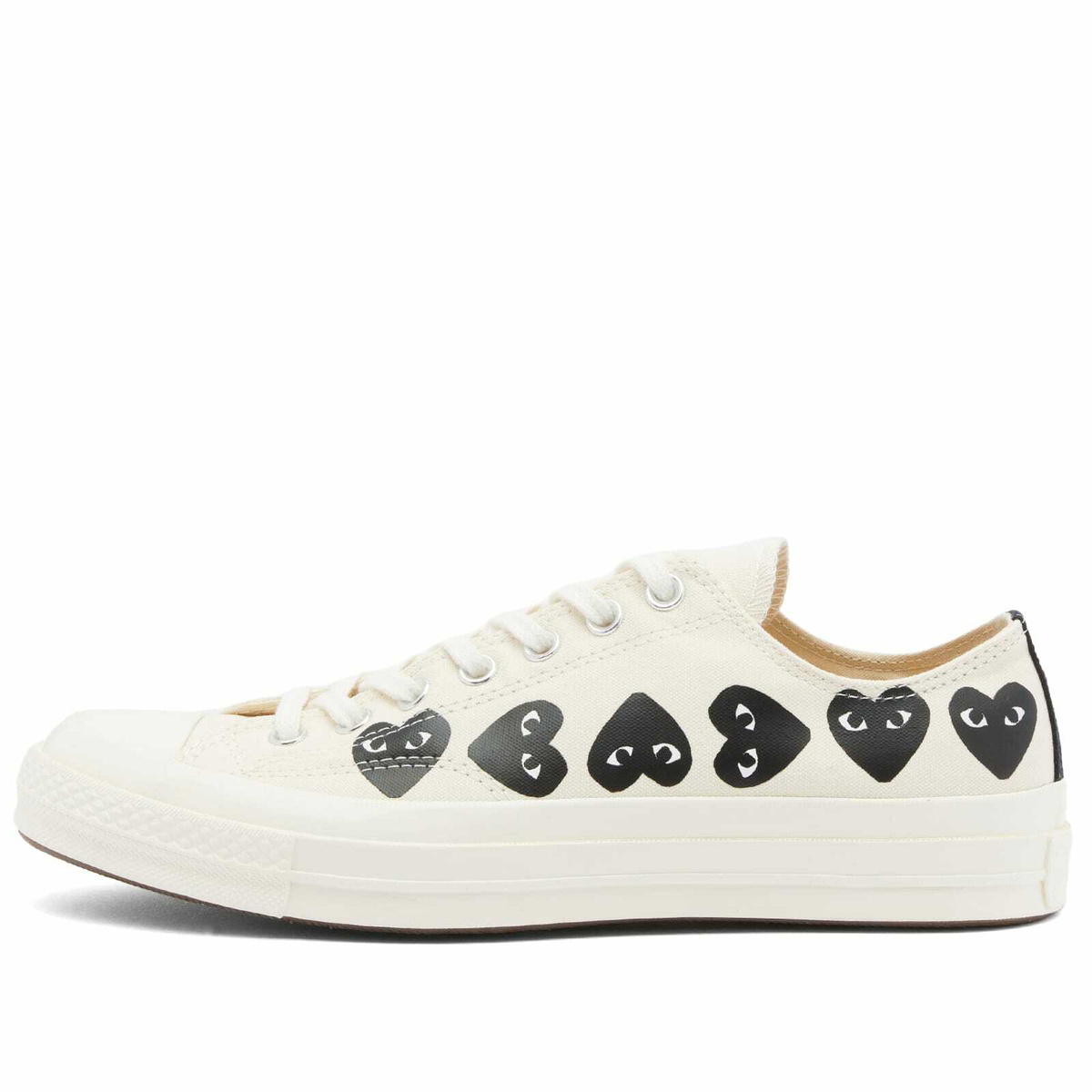 Comme des Garçons Play Men's x Converse Multi Heart Low Top Sneake Sneakers in Beige