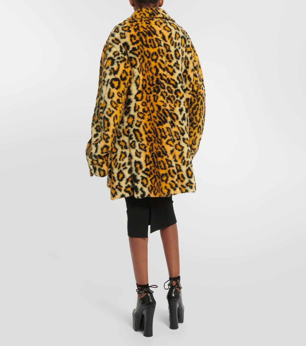 アウターその他 VIVIENNE WESTWOOD Woman Fur coats Multicolor 3D01000CJ004XSI Vivienne Westwood Leopard-print faux-fur coat Vivienne Westwood