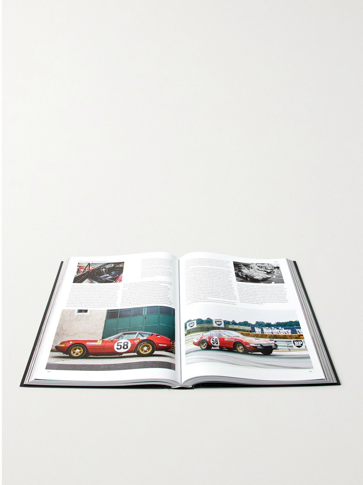 Éditions TASCHEN: Sports Cars. 40th Ed.