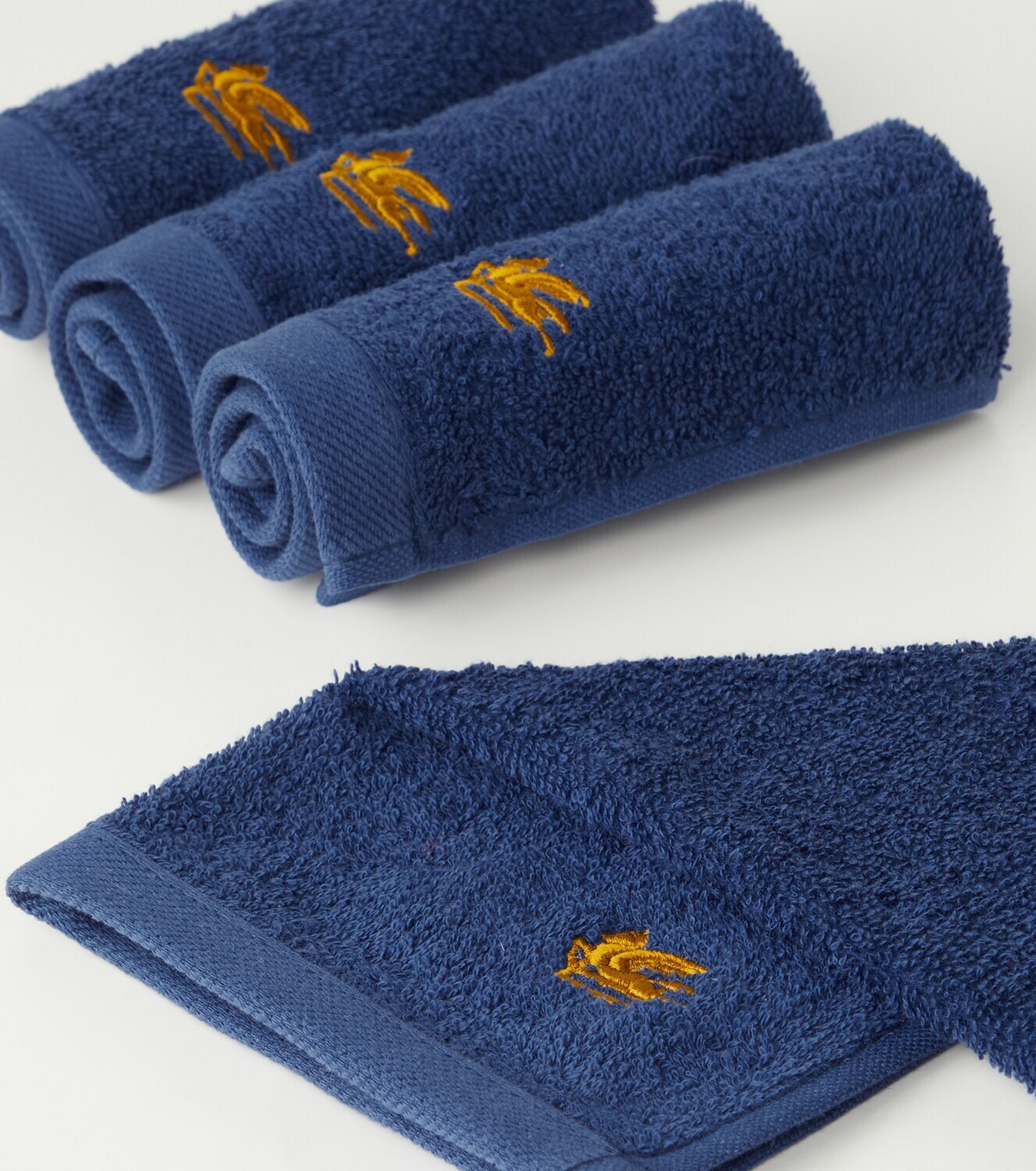 Etro Giano set of 4 cotton face towels and basket