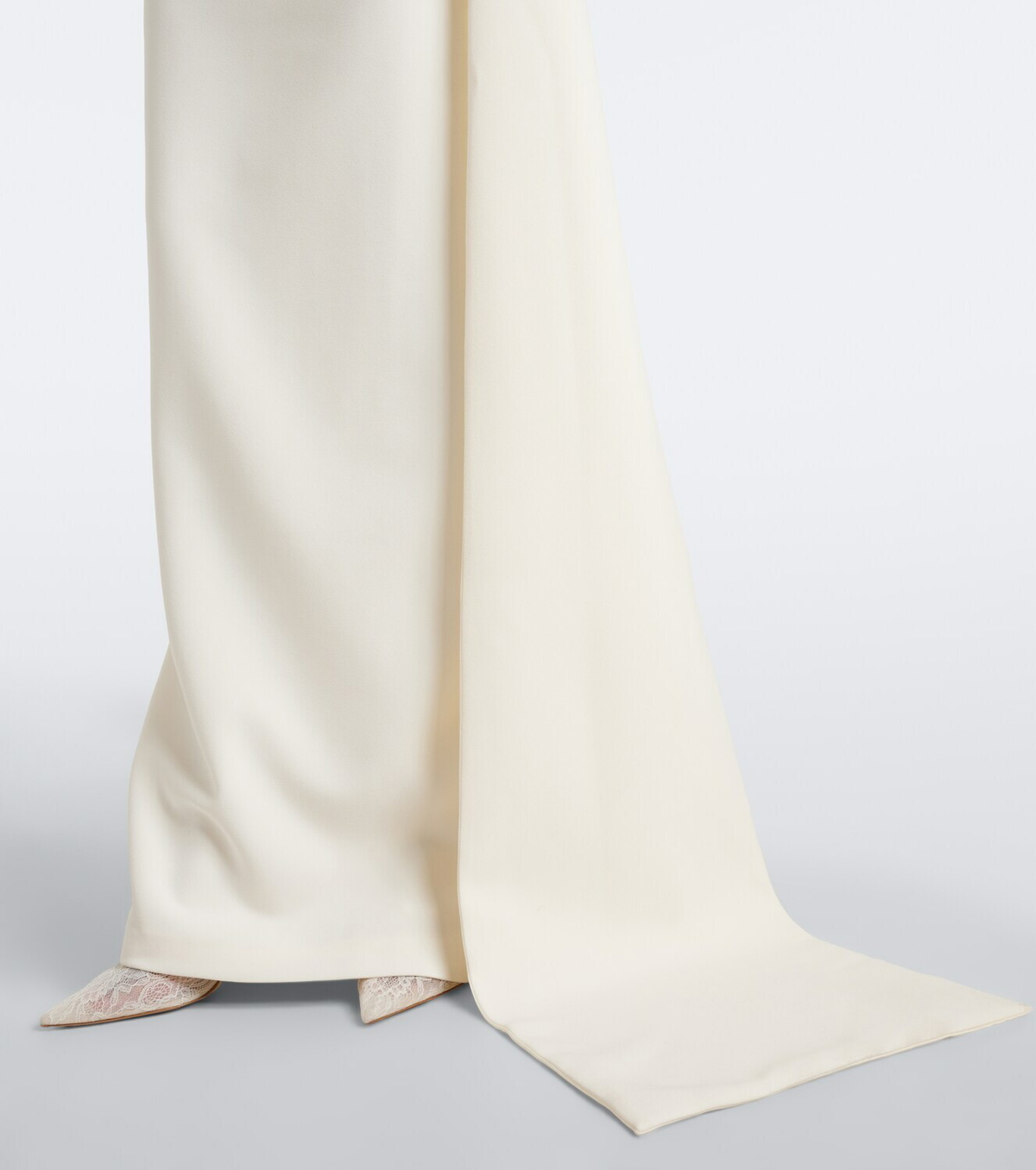 Safiyaa Bridal Giorgia crêpe gown