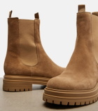Gianvito Rossi Chester suede Chelsea boots