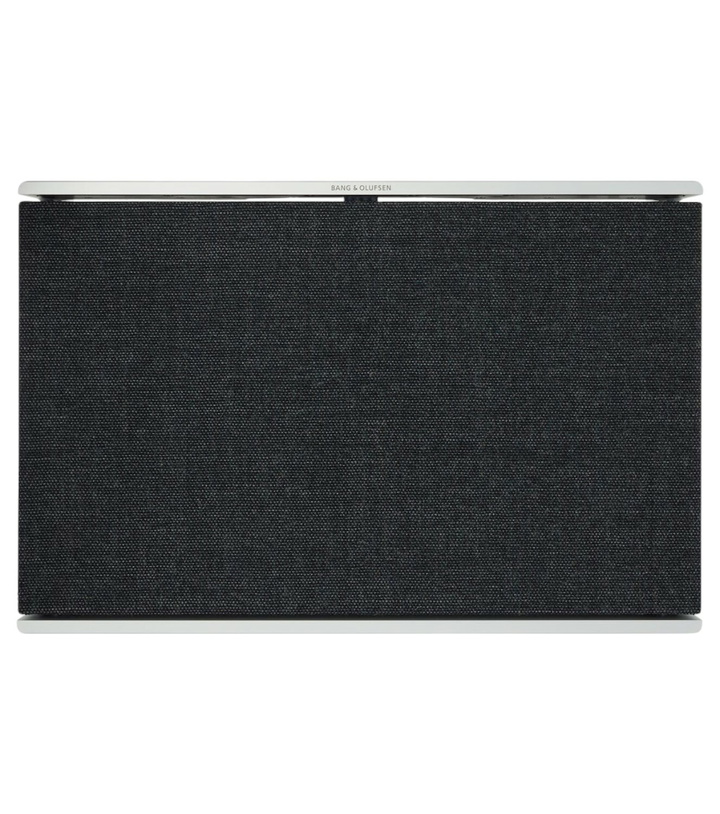 Photo: Bang & Olufsen Beosound Level speaker, EU plug