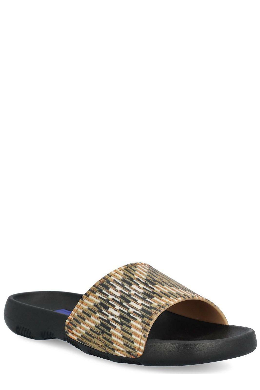 Burberry Check Pattern Slip-on Slides Burberry display picture 3