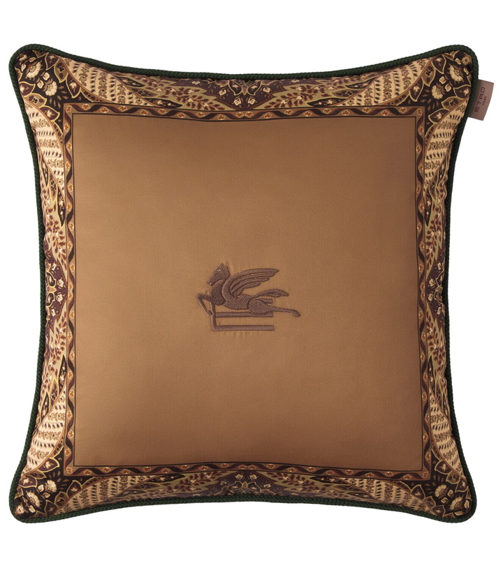Photo: Etro Printed cotton cushion