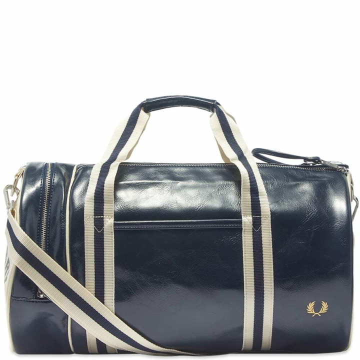 Photo: Fred Perry Authentic Men's Classic Barrel Bag in Navy/Ecru
