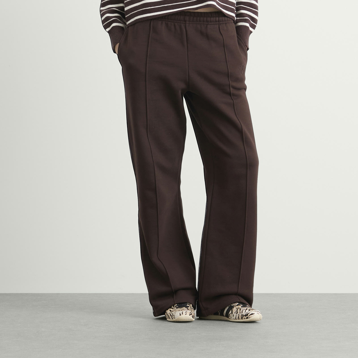 4th & Reckless Women's Valerie Joggers in Chocolate